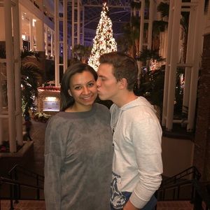 Meet your Posher, Mercedes